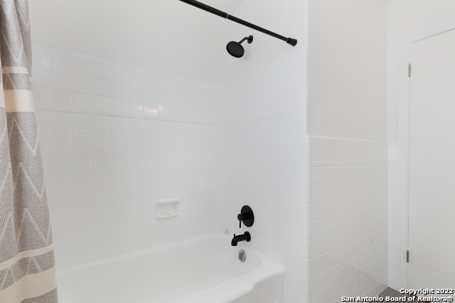 Image 23 of 34 For 534 Cosgrove St