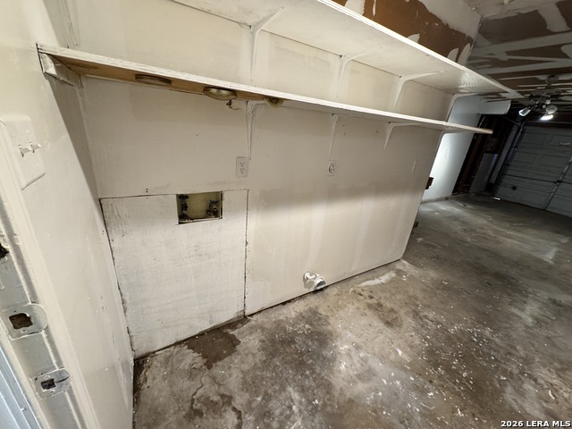 Image 9 of 17 For 12219 Ridge Crown St