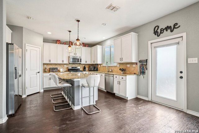 Image 13 of 49 For 4031 Calle De Cobre