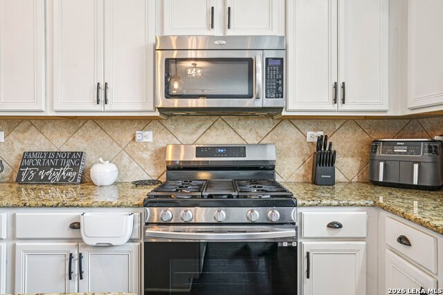 Image 15 of 49 For 4031 Calle De Cobre