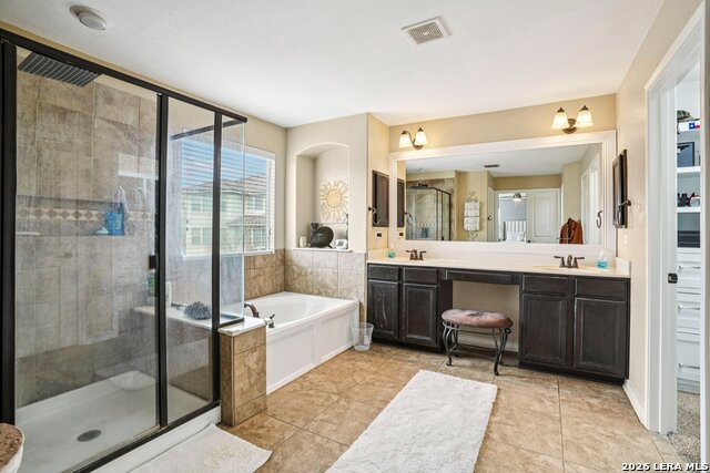 Image 35 of 49 For 4031 Calle De Cobre