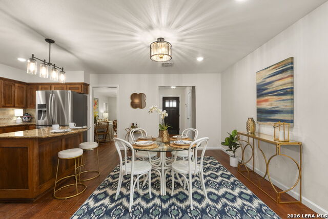 Image 12 of 50 For 2126 Lawndale Dr. E