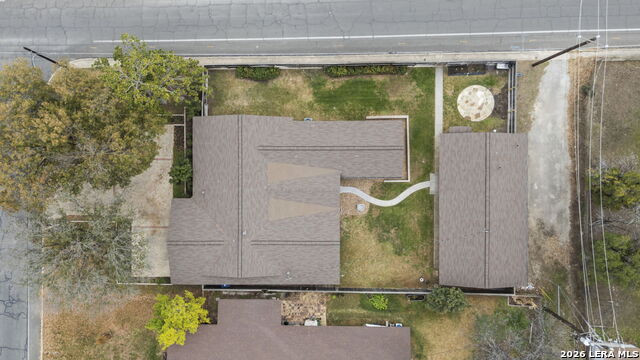 Image 47 of 50 For 2126 Lawndale Dr. E