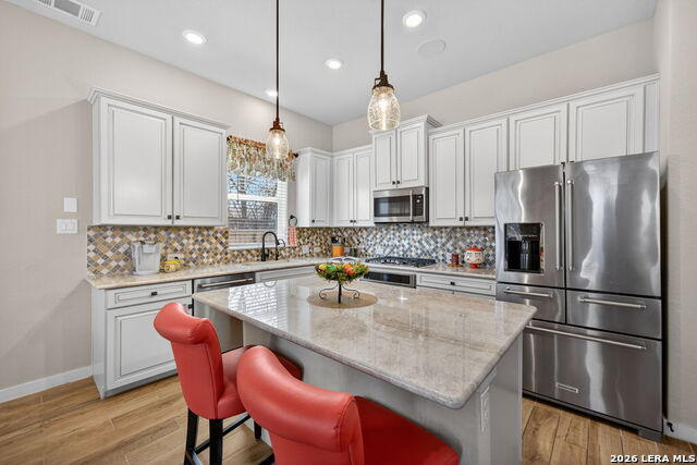 Image 10 of 37 For 5843 Whitby #11