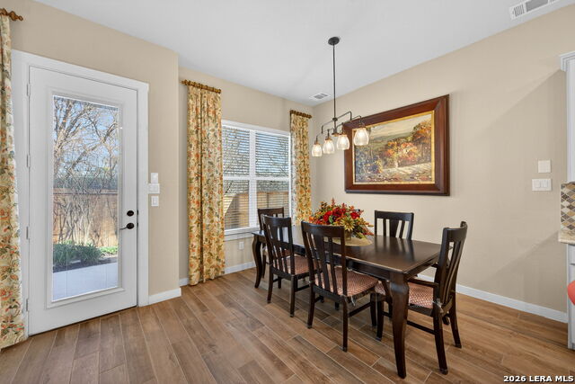 Image 16 of 37 For 5843 Whitby #11