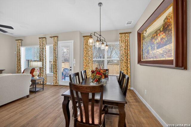 Image 18 of 37 For 5843 Whitby #11