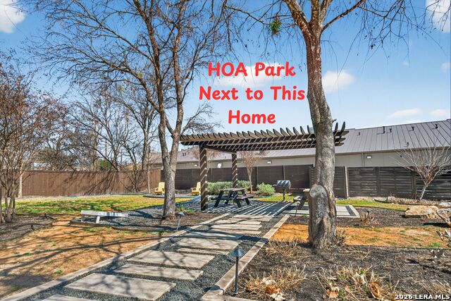 Image 37 of 37 For 5843 Whitby #11