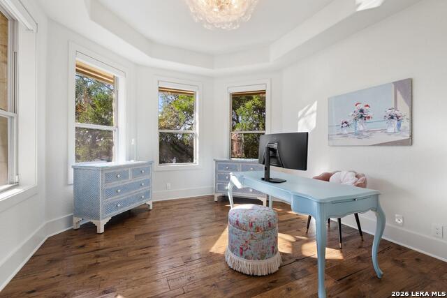 Image 35 of 44 For 954 Riverforest