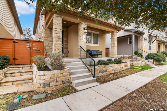 Image 4 of 40 For 206 Ridgecrest Dr. Unit 4