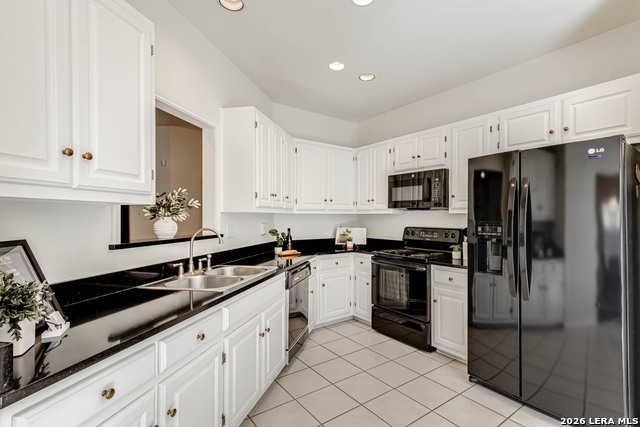 Image 13 of 42 For 13931 Red Maple Wood