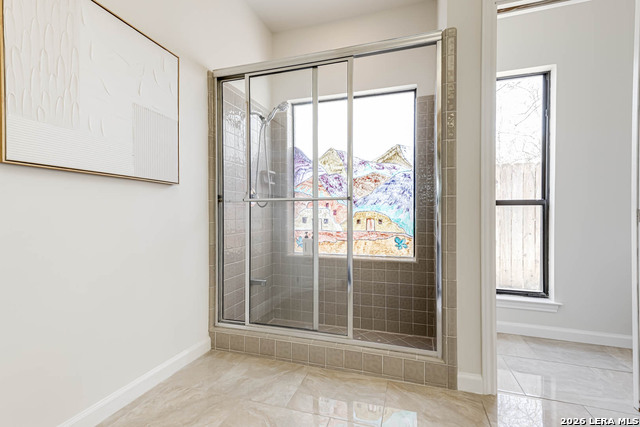 Image 23 of 42 For 13931 Red Maple Wood