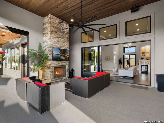 Image 22 of 71 For 1709 Paradise Pkwy