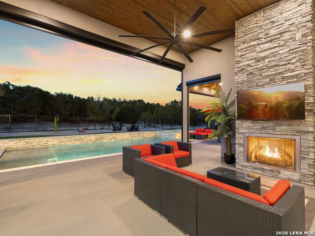 Image 24 of 71 For 1709 Paradise Pkwy