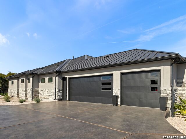 Image 29 of 71 For 1709 Paradise Pkwy