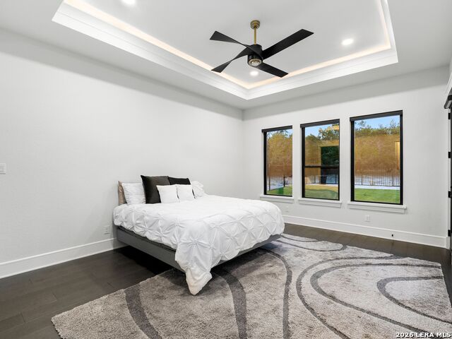 Image 40 of 71 For 1709 Paradise Pkwy