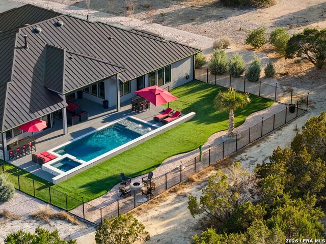 Image 63 of 71 For 1709 Paradise Pkwy