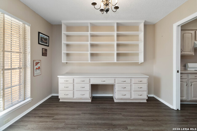 Image 22 of 30 For 204 Norris Dr W