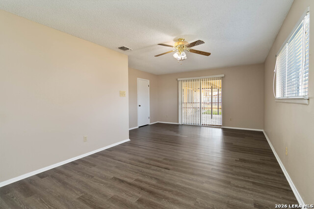 Image 23 of 30 For 204 Norris Dr W