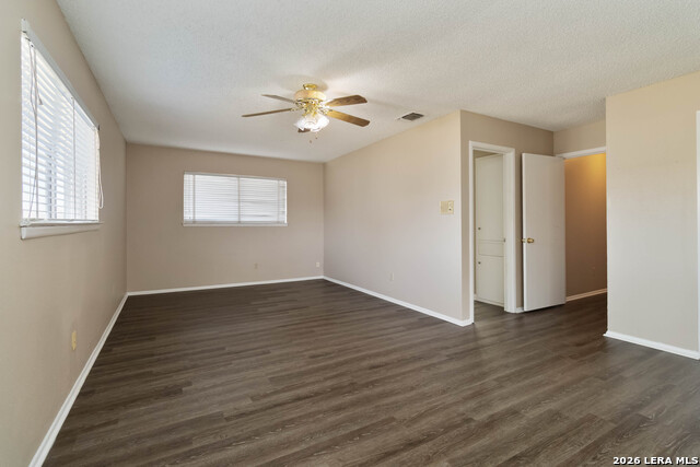 Image 24 of 30 For 204 Norris Dr W