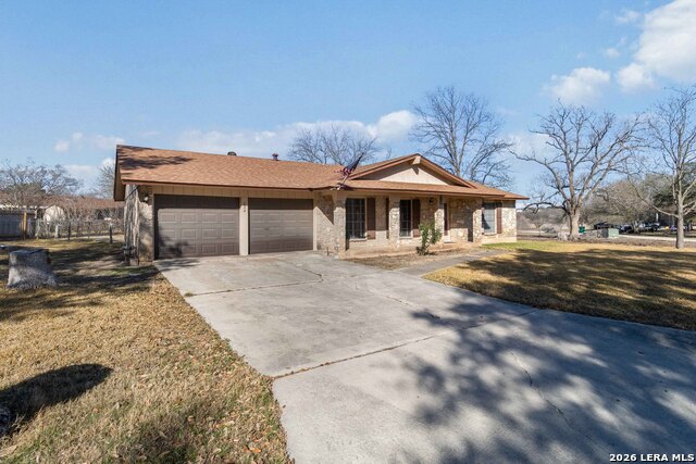 Image 5 of 30 For 204 Norris Dr W