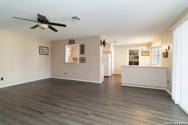 Image 8 of 30 For 204 Norris Dr W