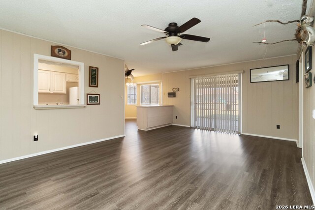 Image 9 of 30 For 204 Norris Dr W