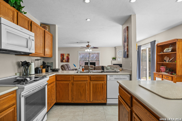 Image 18 of 49 For 7519 Waketon