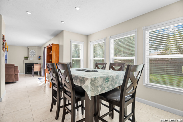 Image 22 of 49 For 7519 Waketon