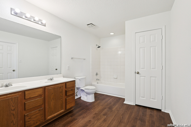 Image 25 of 36 For 12918 Thomas Sumter St