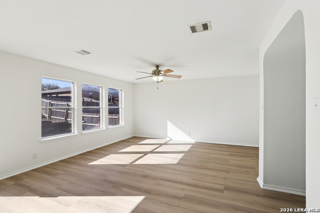 Image 7 of 36 For 12918 Thomas Sumter St