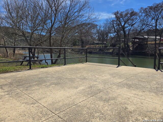 Image 16 of 22 For 206 Falling Hills