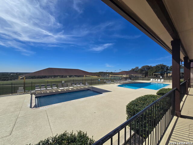 Image 8 of 22 For 206 Falling Hills