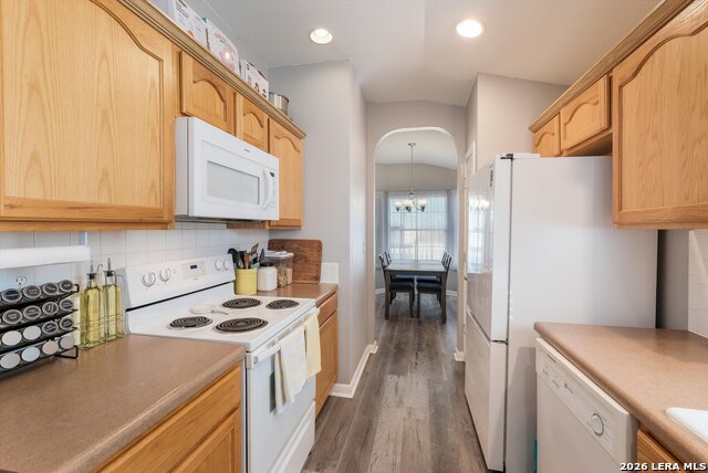 Image 8 of 19 For 6719 Dragon Crk