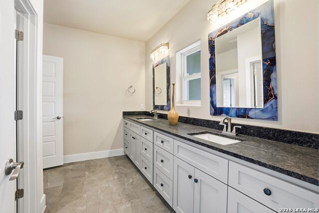 Image 26 of 48 For 9889 Cash Mountain