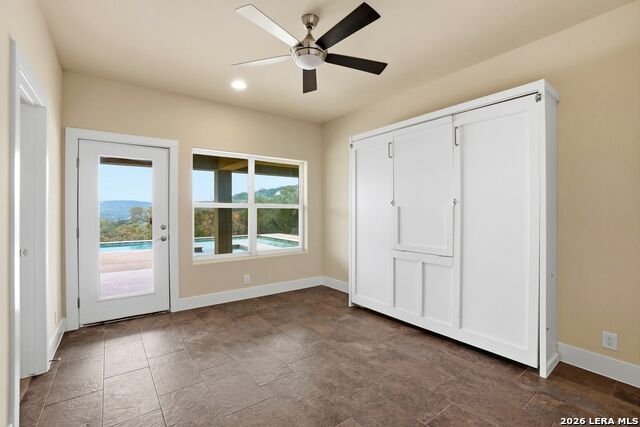 Image 28 of 48 For 9889 Cash Mountain