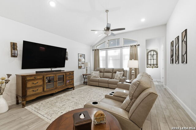 Image 13 of 49 For 505 Huntwick Dr