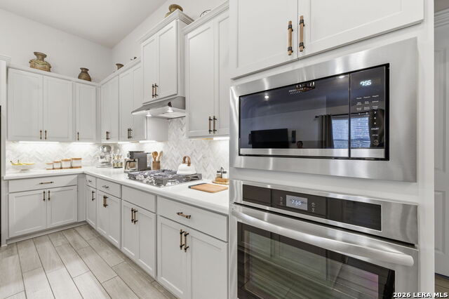 Image 16 of 49 For 505 Huntwick Dr