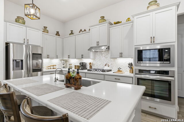 Image 18 of 49 For 505 Huntwick Dr