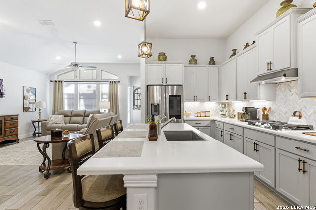 Image 23 of 49 For 505 Huntwick Dr