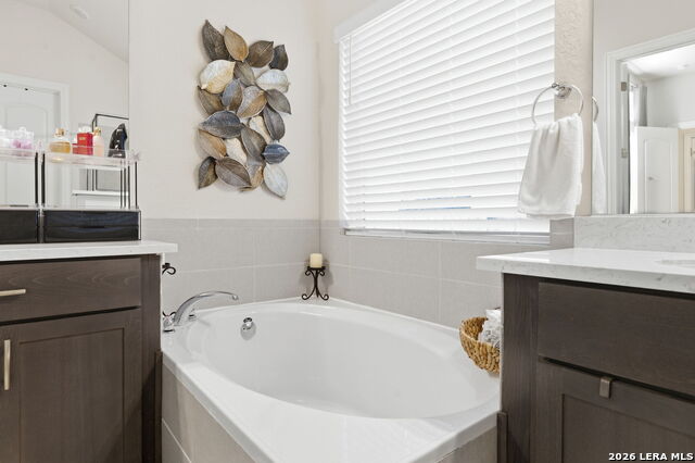 Image 29 of 49 For 505 Huntwick Dr