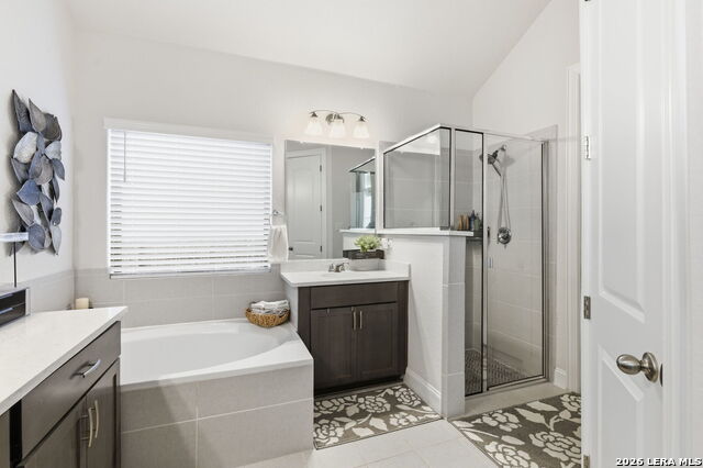 Image 31 of 49 For 505 Huntwick Dr