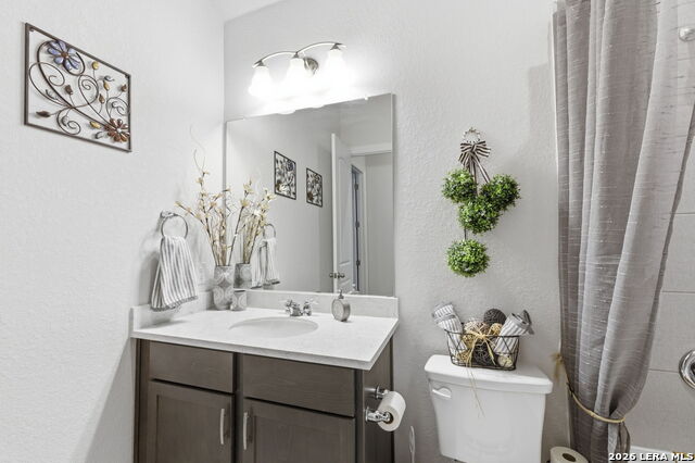 Image 6 of 49 For 505 Huntwick Dr