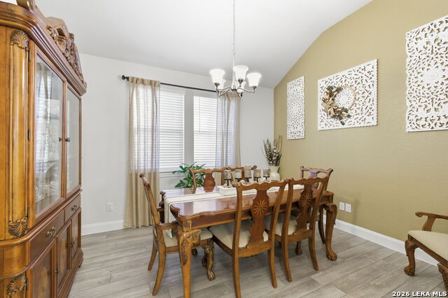 Image 9 of 49 For 505 Huntwick Dr