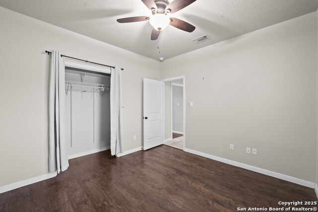 Image 41 of 66 For 622 Dickson N