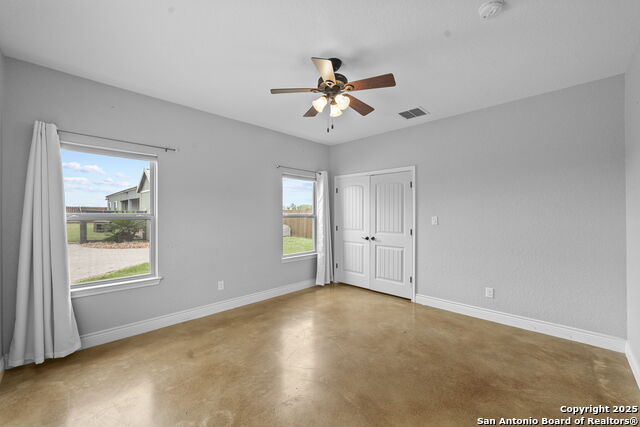 Image 50 of 66 For 622 Dickson N