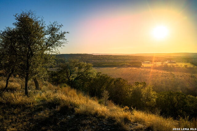 Image 10 of 32 For 1829 Paradise Parkway