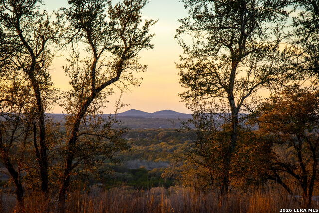 Image 16 of 32 For 1829 Paradise Parkway