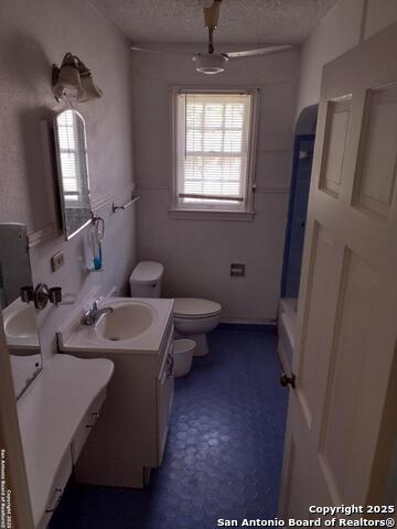 Image 11 of 17 For 415 North  