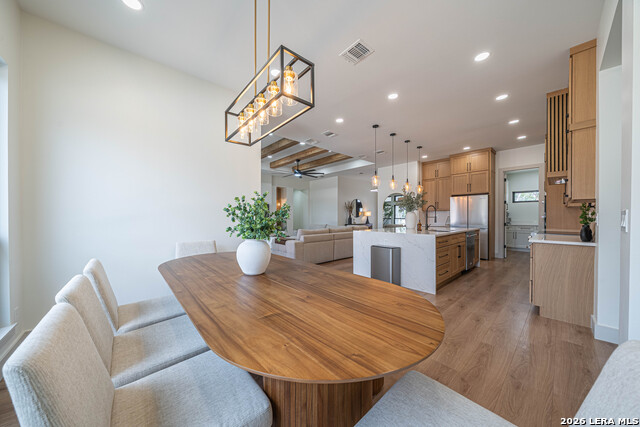 Image 14 of 40 For 1271 View Ridge