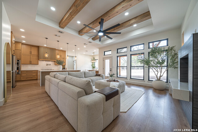 Image 17 of 40 For 1271 View Ridge